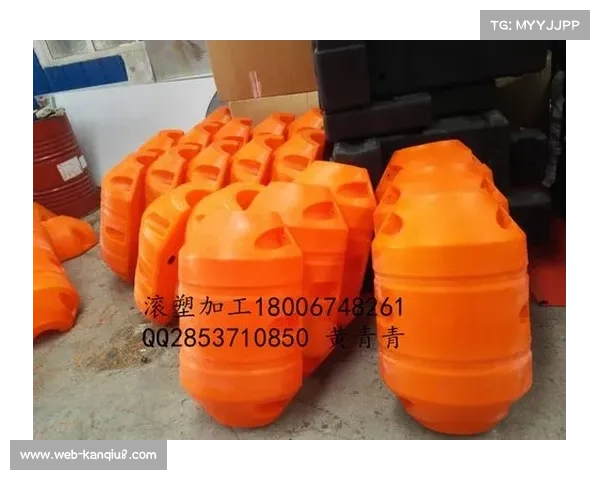 公开水域赛增救生艇密度,选手需佩安全浮球 公开水域赛增救生艇密度,选手需佩安全浮球