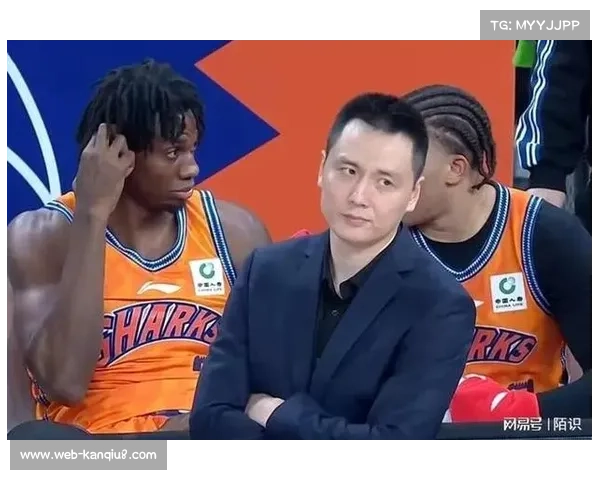 俱乐部杯沪粤三番战，杜锋卢伟战术博弈再升级